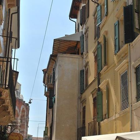 Апартаменты Residenza Tre Marchetti Верона Номер фото